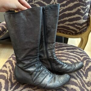 Elegant Charcoal Heeled Boots